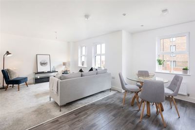Photo of open plan lounge/kitchen/diner 2